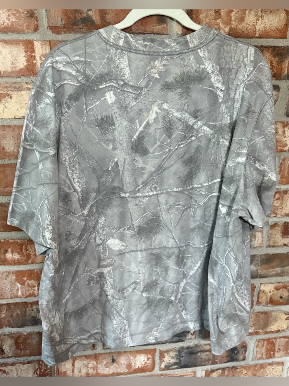 Abercrombie & Fitch  Tree Camo Short Sleeve Tee - Picture 3 of 8